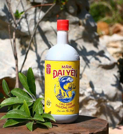 Mắm cao đạm thượng hạng 940 ml - độ đạm 25N